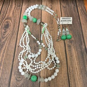 Truzzi Necklace and Earring set‎